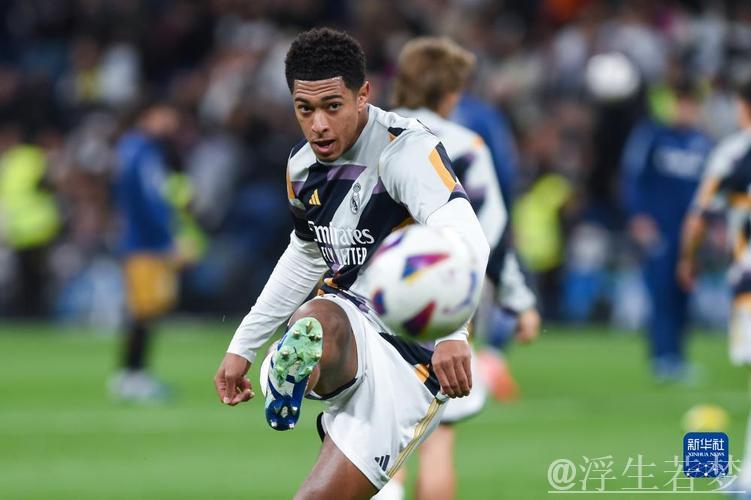 皇马2-1击败巴列卡诺,积分追平巴萨,姆巴佩与维尼修斯齐建功 皇马2-1击败巴列卡诺,积分追平巴萨,姆巴佩与维尼修斯齐建功